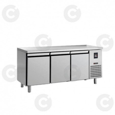 Dessertes Refrigerees Froid Positif(-2/+8C) - Profondeur 600 Mm - Adossée 3 Portes 